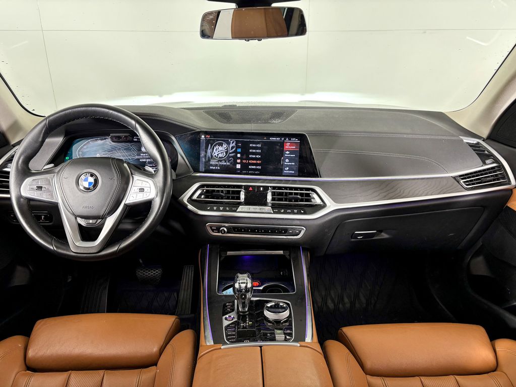 Thumbnail: 2022 BMW X7 - 9