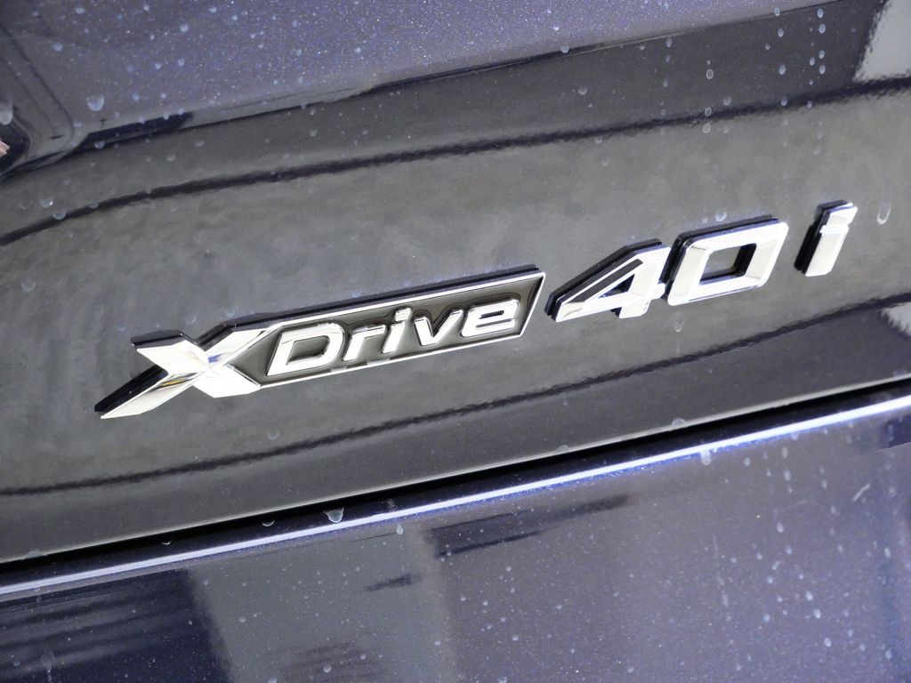 Thumbnail: 2026 BMW X5 - 12