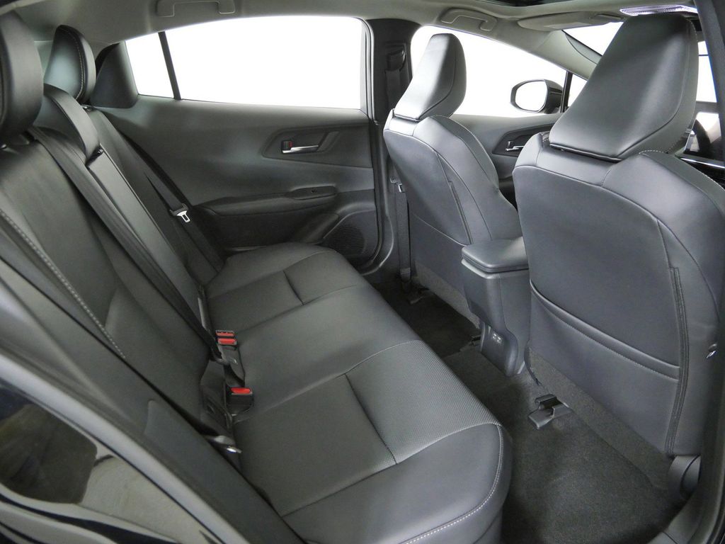 Thumbnail: 2024 Toyota Prius - 25