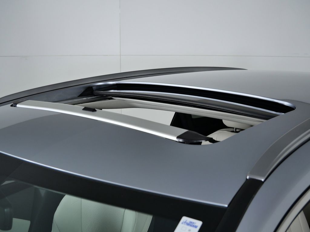 Thumbnail: 2023 Lexus RX - 19