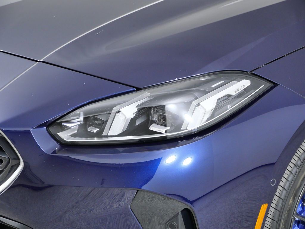 Thumbnail: 2025 BMW 2 Series - 4