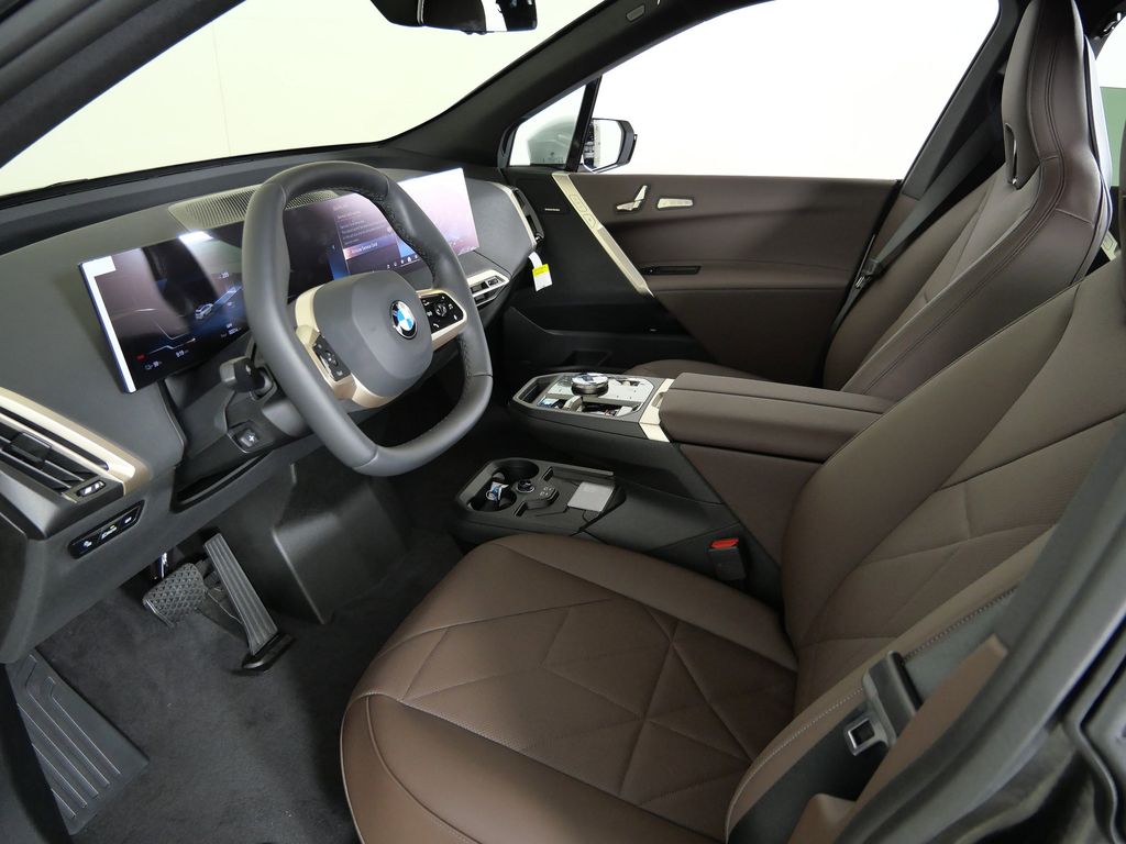 Thumbnail: 2026 BMW iX - 33