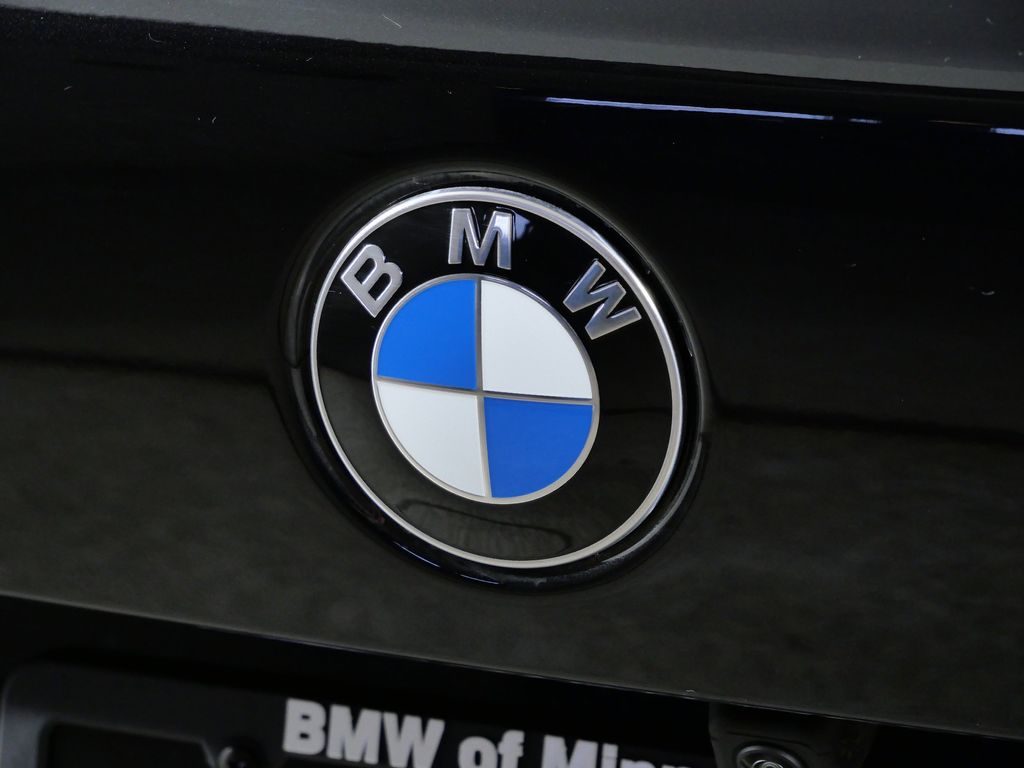 Thumbnail: 2026 BMW X5 - 11