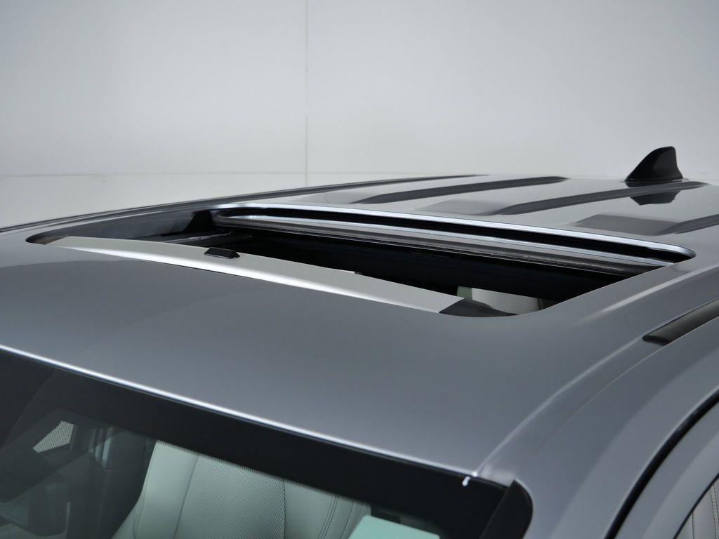 Thumbnail: 2025 Toyota Tacoma - 19