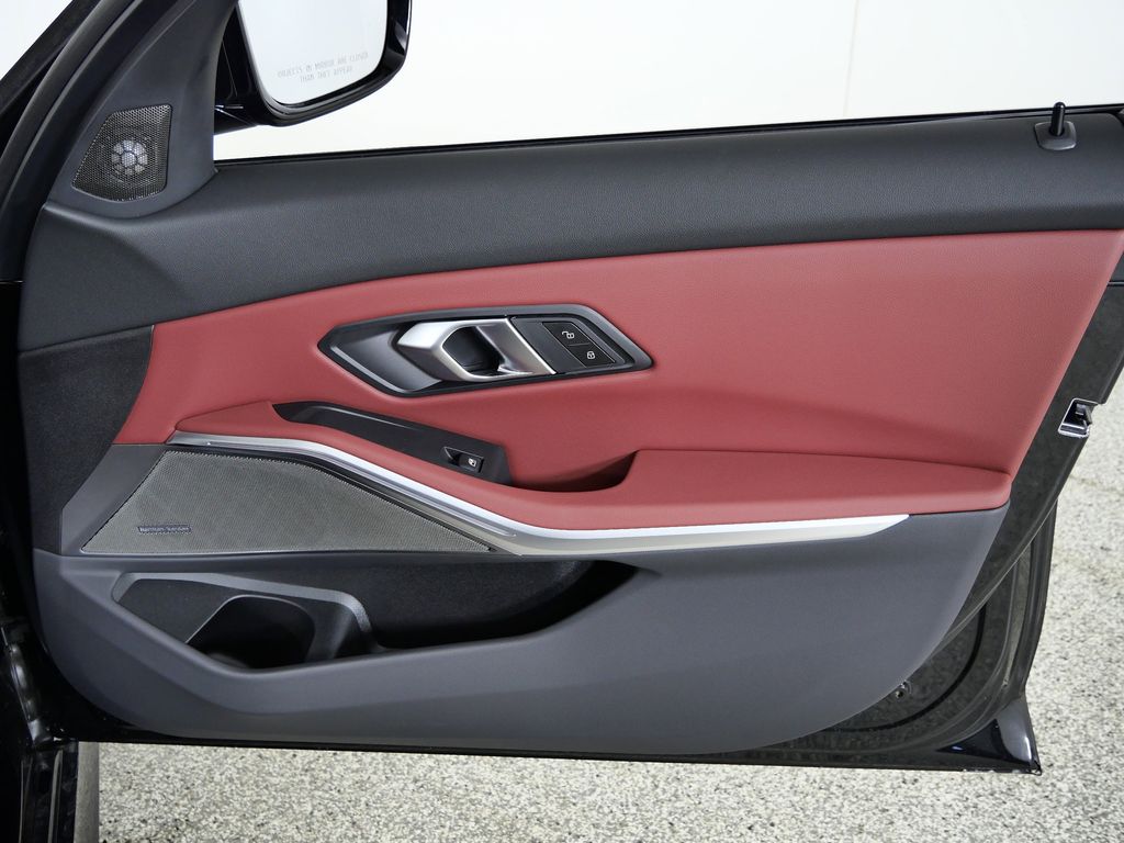 Thumbnail: 2026 BMW 3 Series - 19