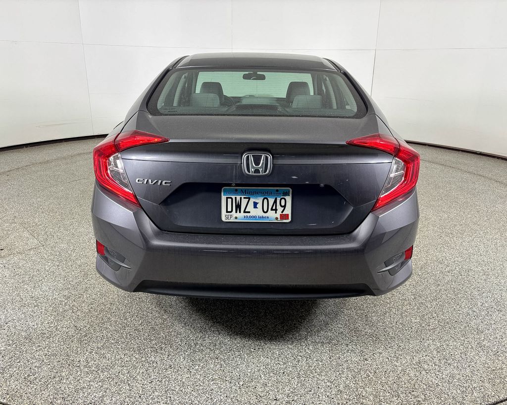 Thumbnail: 2016 Honda Civic - 7