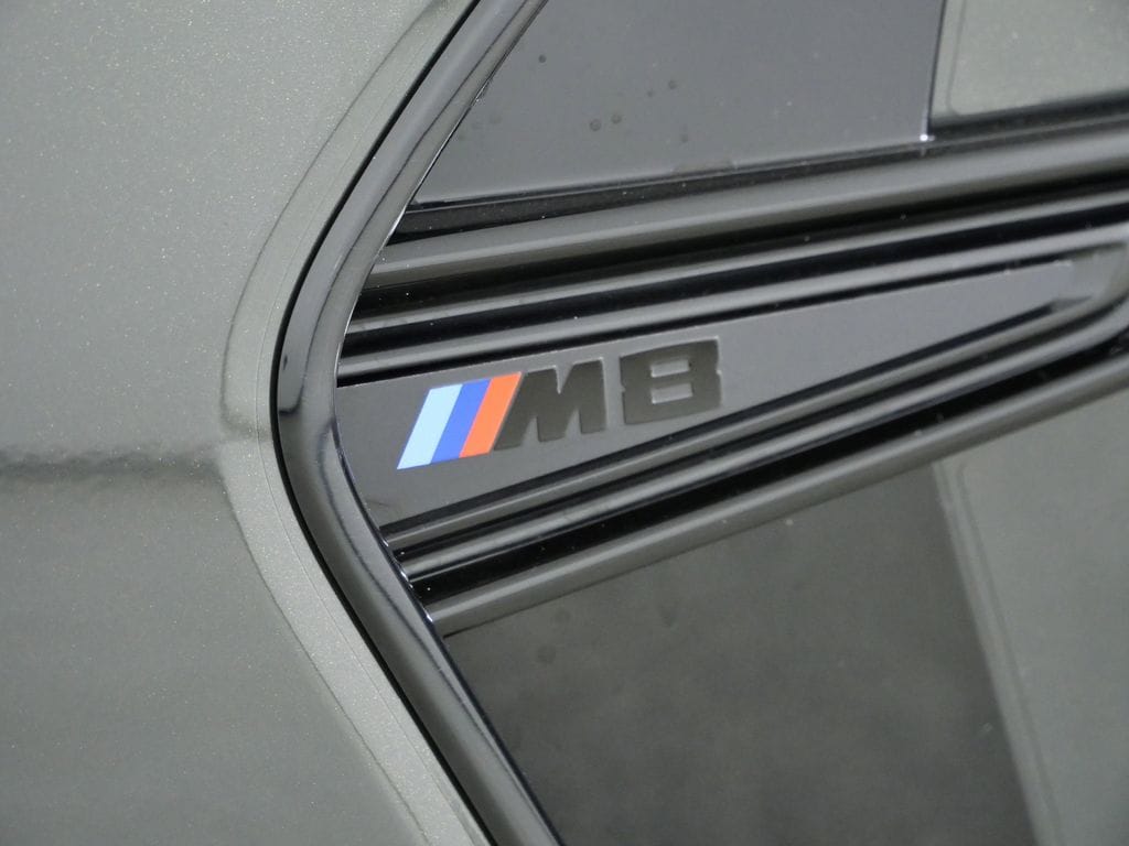 Thumbnail: 2025 BMW M8 - 14