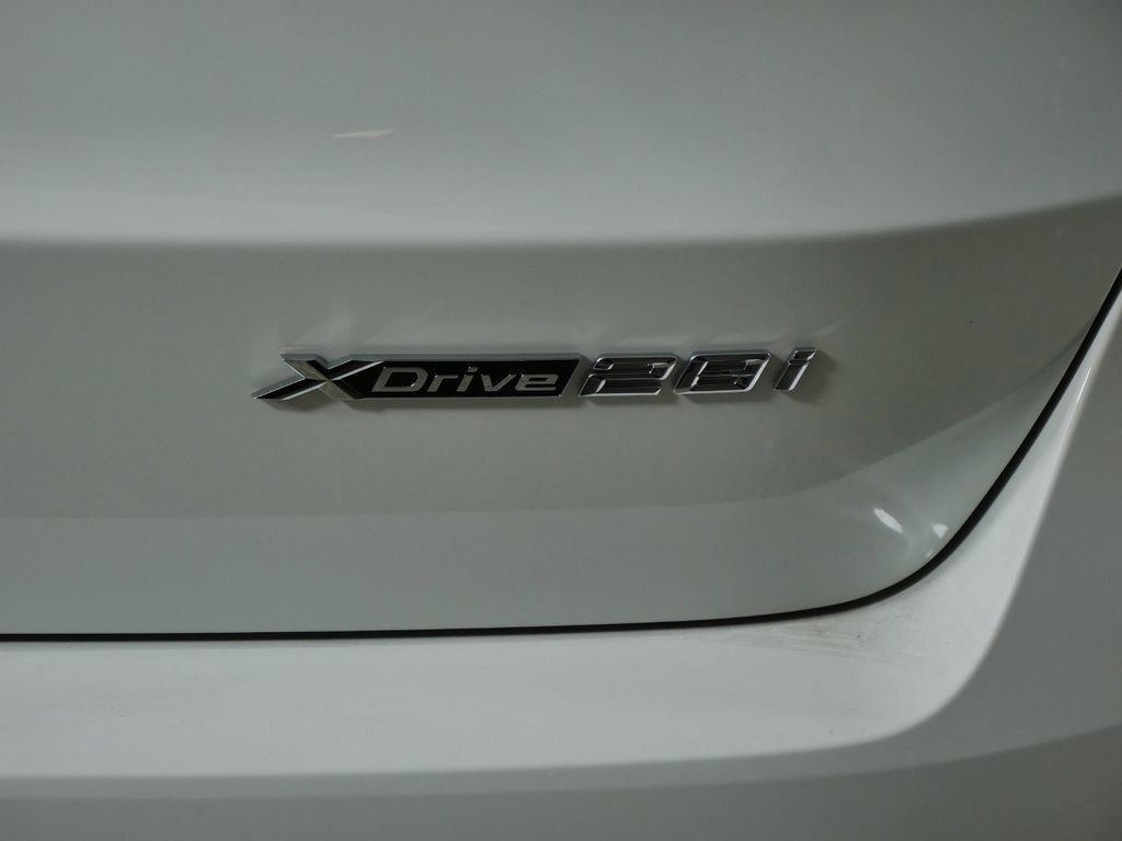 Thumbnail: 2025 BMW X1 - 12