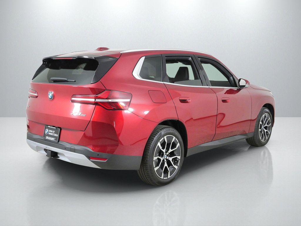 Thumbnail: 2026 BMW X3 - 11