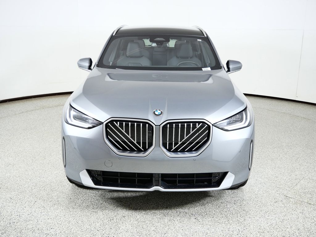 Thumbnail: 2026 BMW X3 - 16