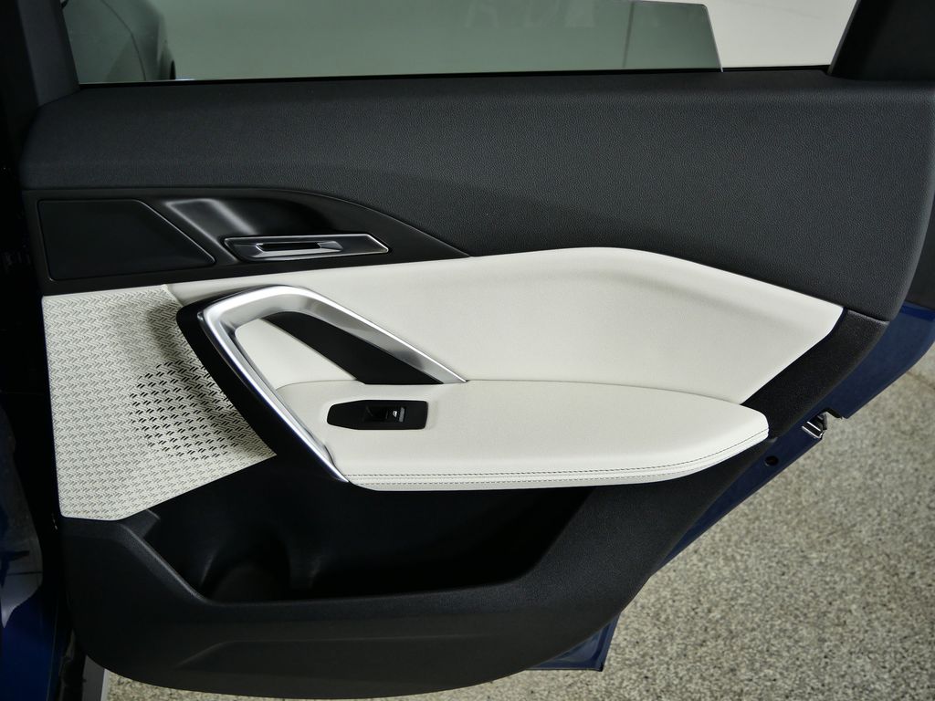 Thumbnail: 2026 BMW X1 - 23