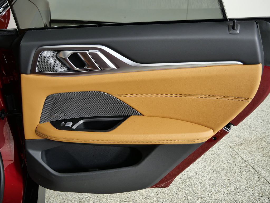 Thumbnail: 2025 BMW i4 - 29