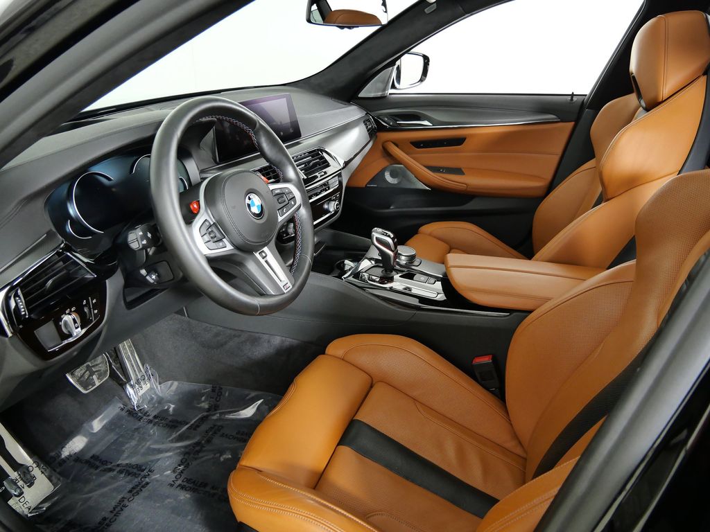 Thumbnail: 2019 BMW M5 - 33