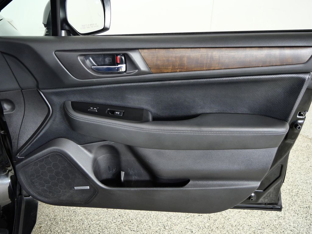 Thumbnail: 2016 Subaru Outback - 20