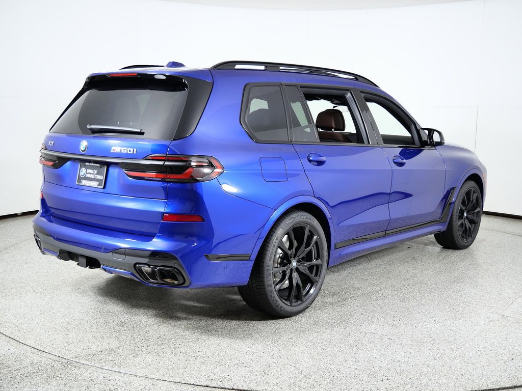 Thumbnail: 2026 BMW X7 - 9