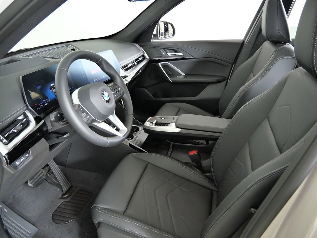 Thumbnail: 2026 BMW X1 - 34