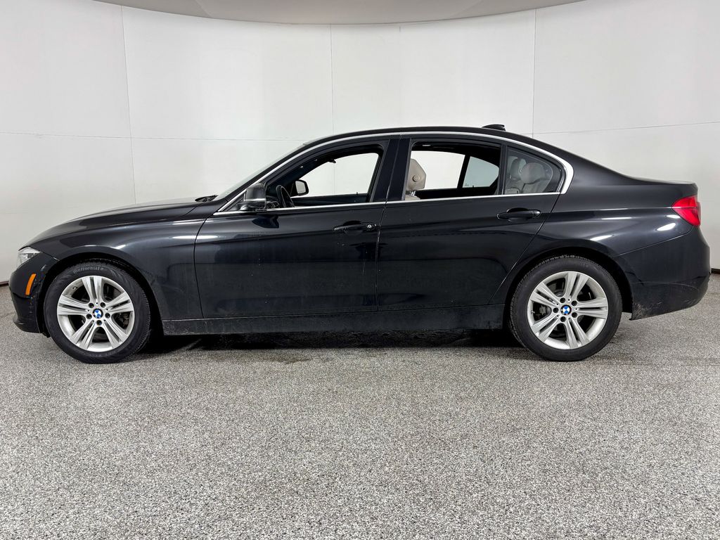 Thumbnail: 2016 BMW 3 Series - 6