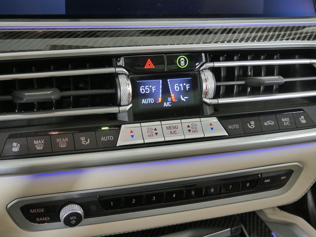 Thumbnail: 2023 BMW X5 - 44