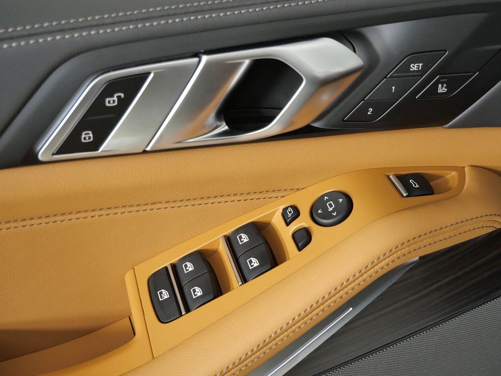 Thumbnail: 2026 BMW X5 - 37