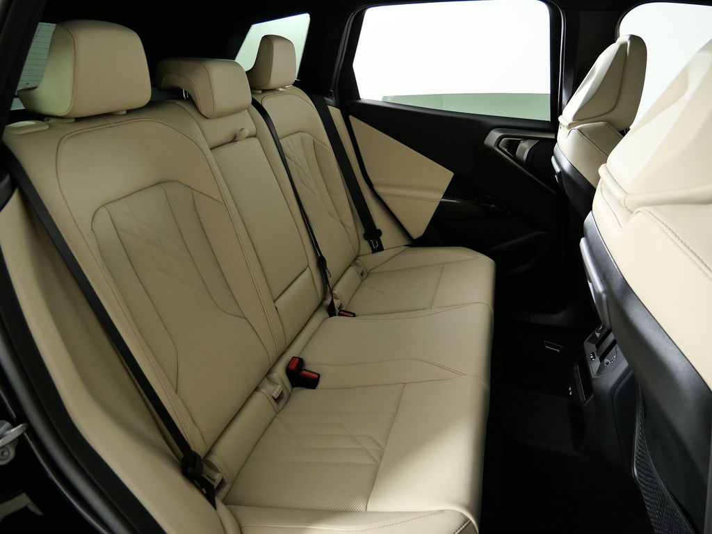 Thumbnail: 2026 BMW X3 - 26