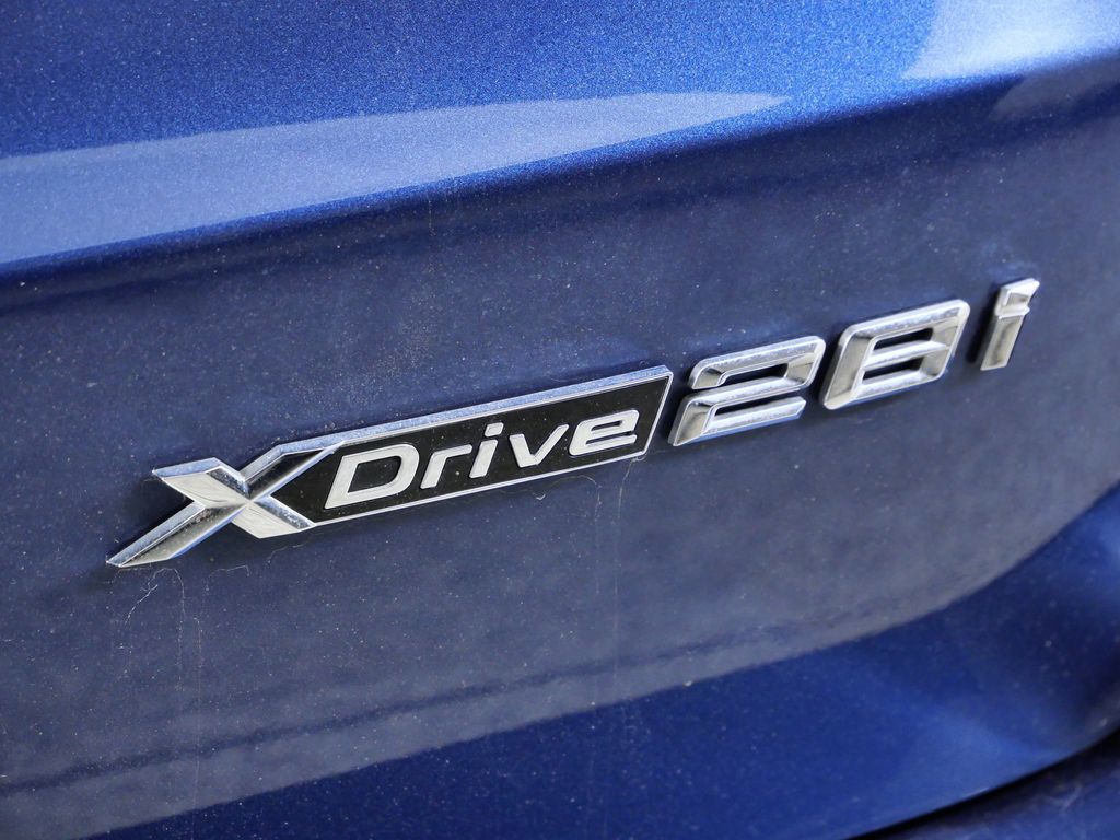 Thumbnail: 2025 BMW X1 - 15