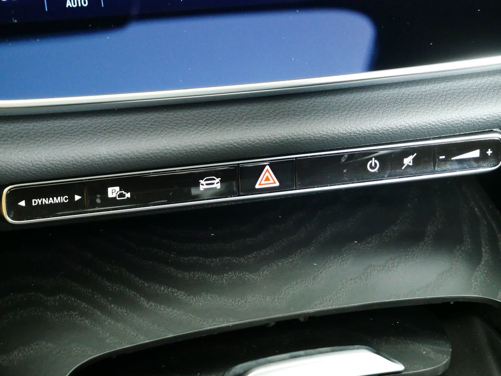 Thumbnail: 2024 Mercedes-Benz E-Class - 45