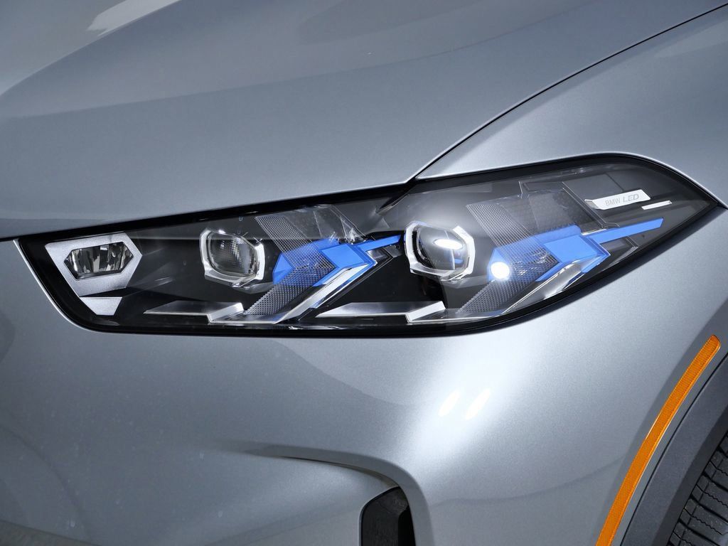 Thumbnail: 2026 BMW X5 - 5