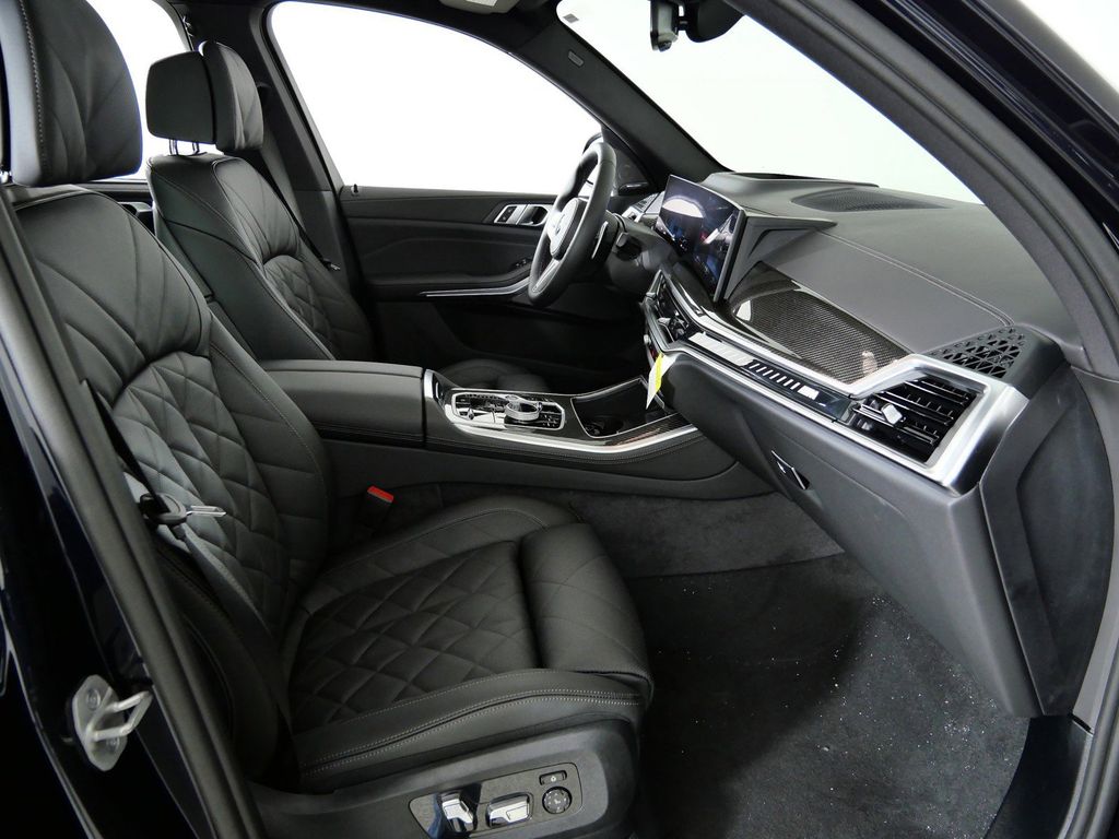 Thumbnail: 2026 BMW X5 - 20