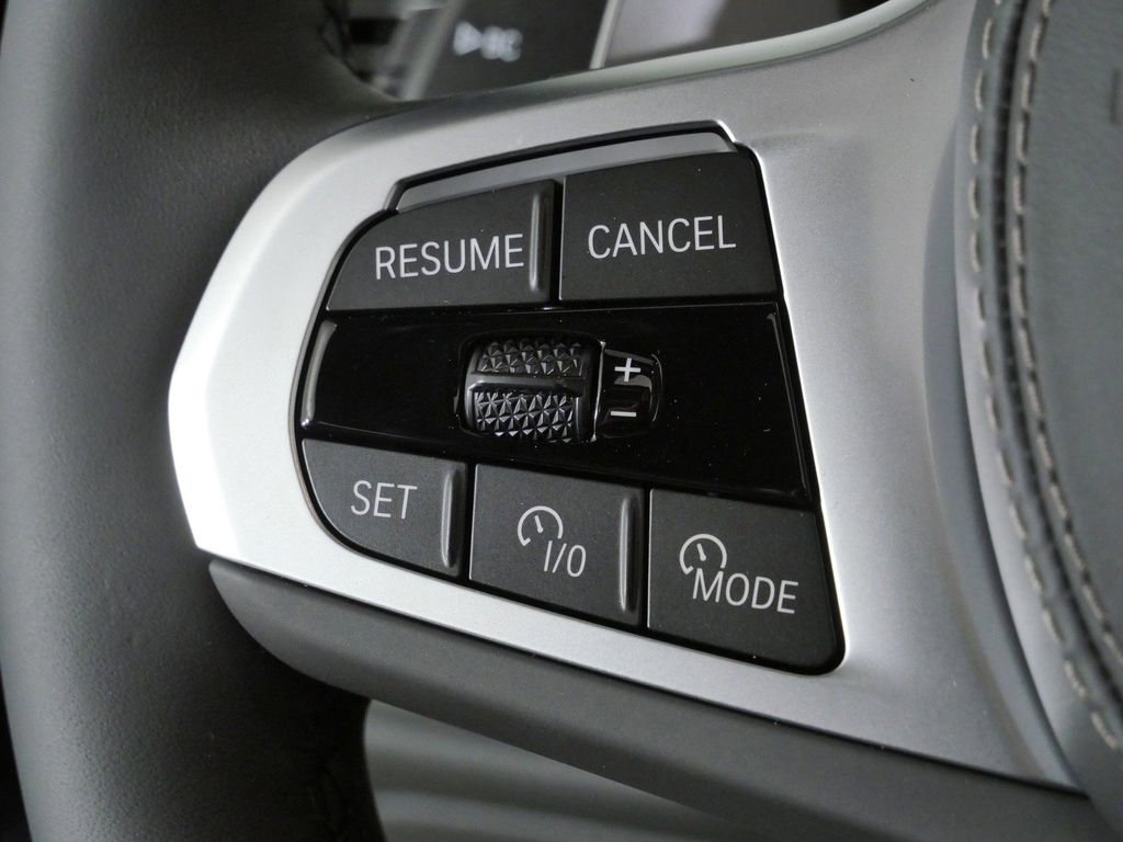 Thumbnail: 2026 BMW X5 - 41