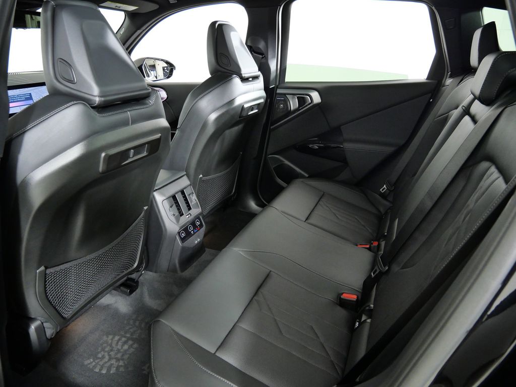 Thumbnail: 2026 BMW X3 - 30