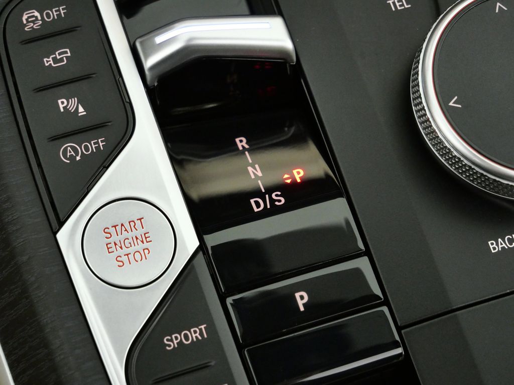 Thumbnail: 2025 BMW 4 Series - 50