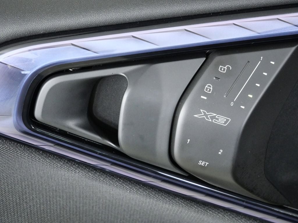 Thumbnail: 2025 BMW X3 - 41