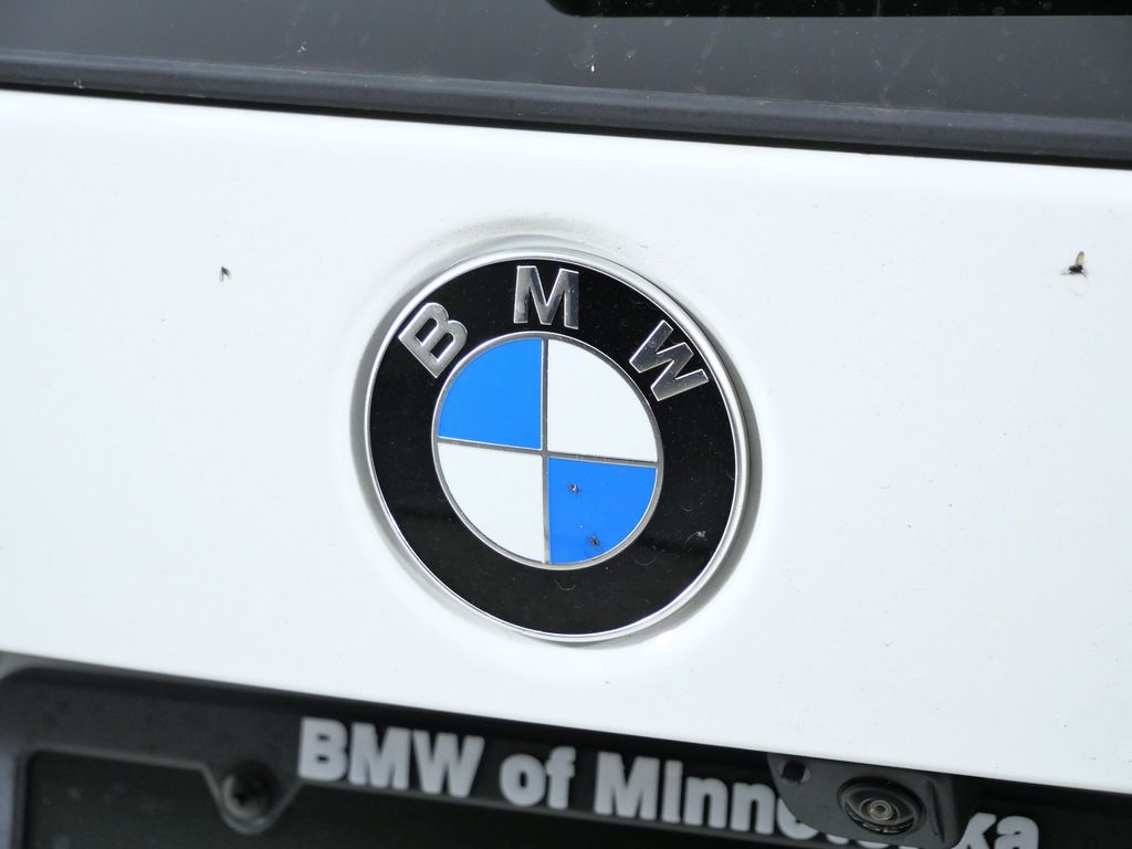 Thumbnail: 2026 BMW X1 - 11