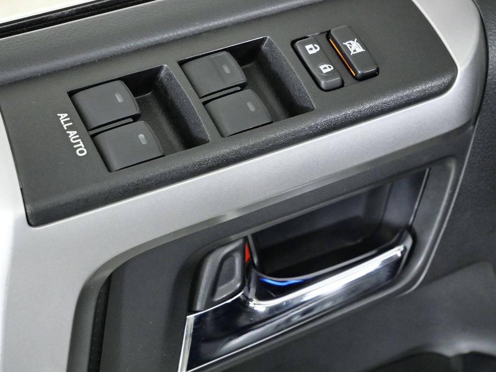 Thumbnail: 2022 Toyota 4Runner - 34