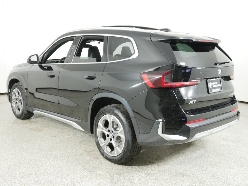 Thumbnail: 2025 BMW X1 - 15