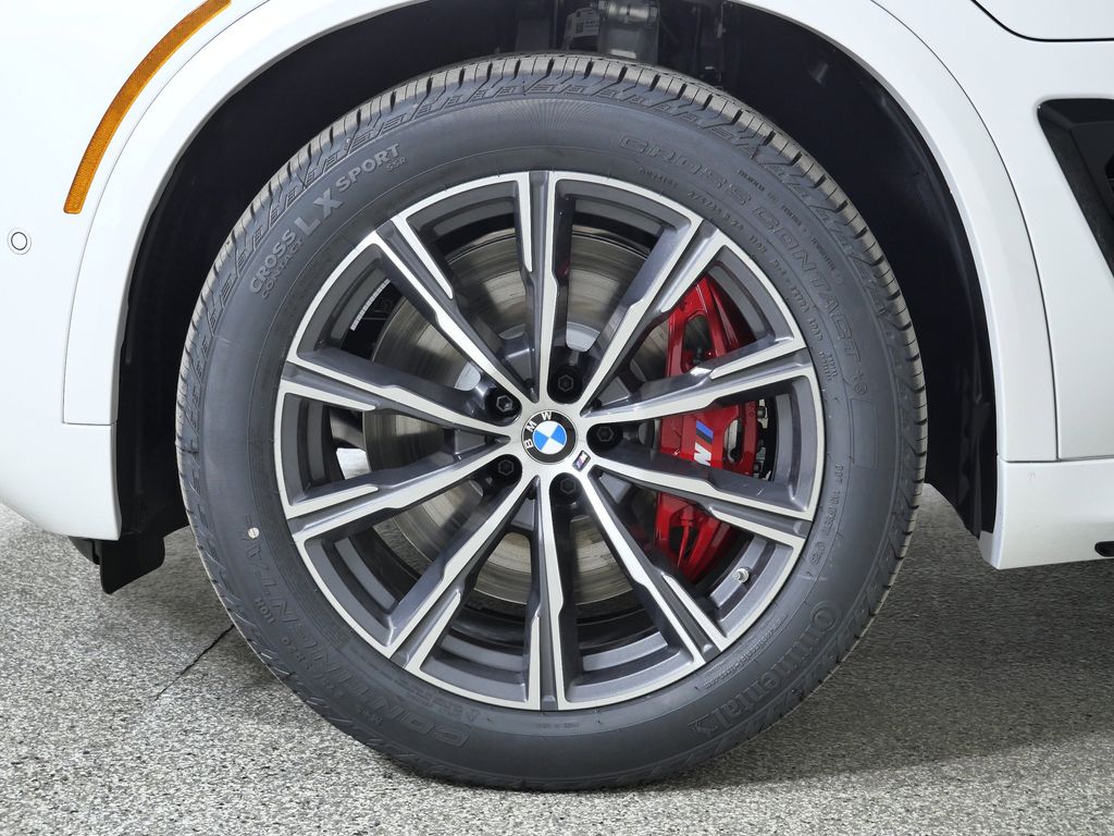 Thumbnail: 2026 BMW X5 - 17