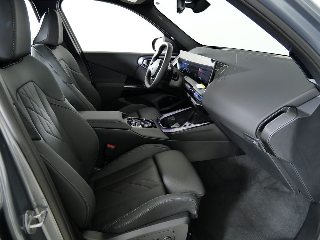 Thumbnail: 2026 BMW X3 - 21