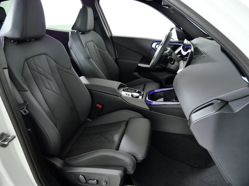 Thumbnail: 2026 BMW X3 - 24