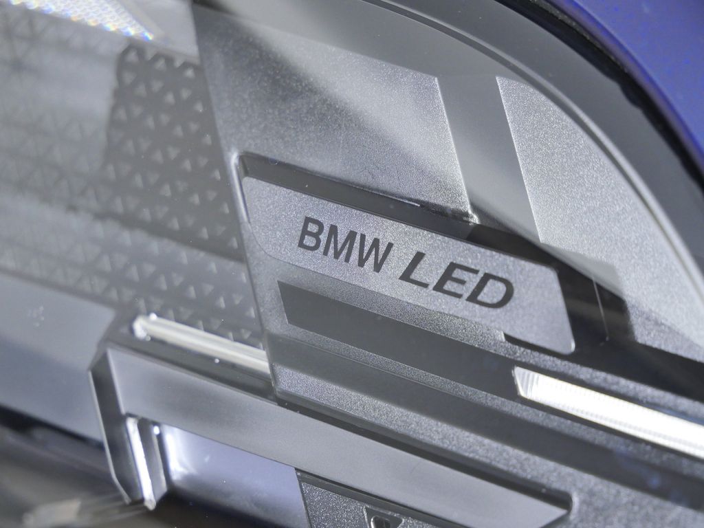 Thumbnail: 2026 BMW X5 - 4