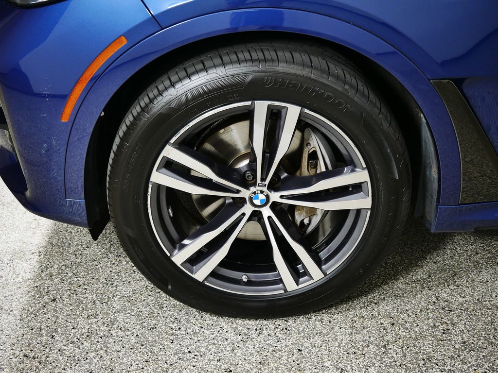 Thumbnail: 2021 BMW X7 - 19