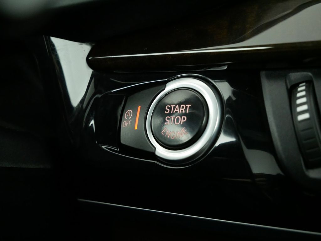 Thumbnail: 2018 BMW X5 - 50