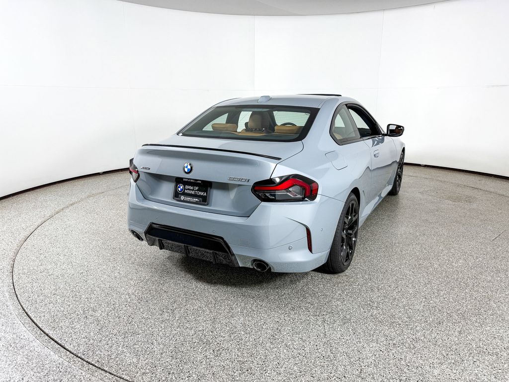 Thumbnail: 2025 BMW 2 Series - 2