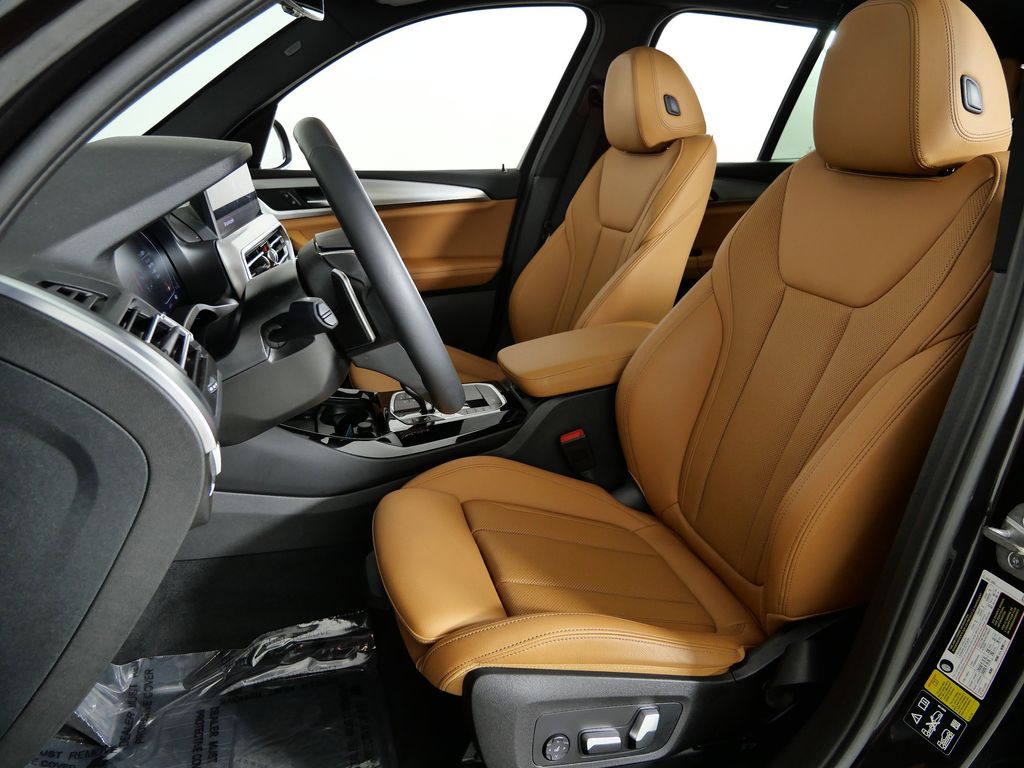 Thumbnail: 2023 BMW X3 - 39