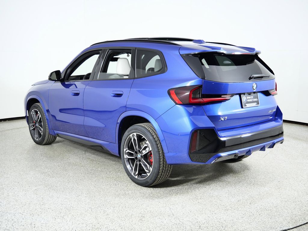Thumbnail: 2026 BMW X1 - 14