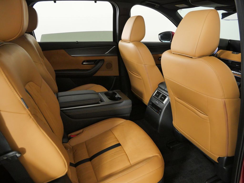 Thumbnail: 2024 Mazda CX-90 - 23