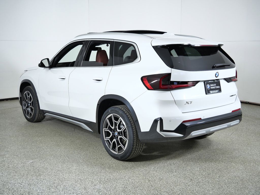 Thumbnail: 2026 BMW X1 - 14