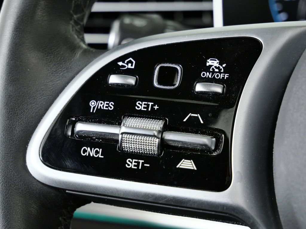 Thumbnail: 2020 Mercedes-Benz GLE - 40