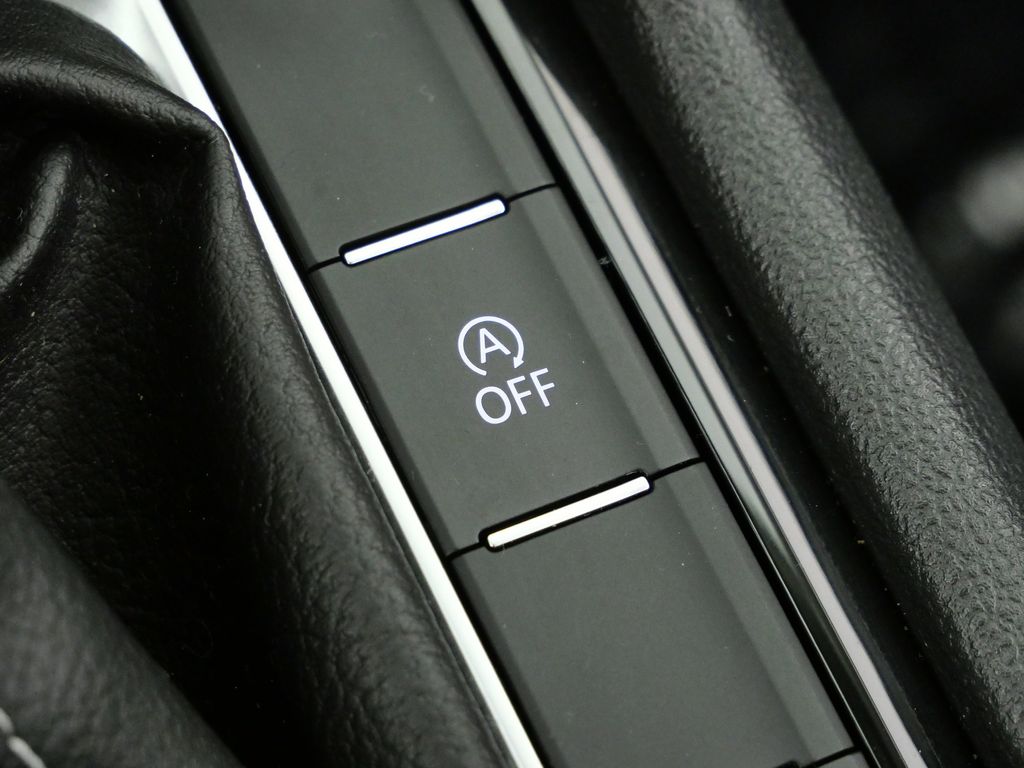 Thumbnail: 2024 Volkswagen Taos - 46