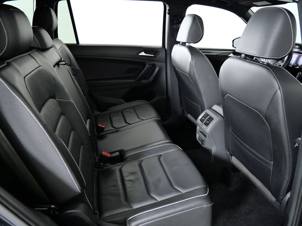 Thumbnail: 2021 Volkswagen Tiguan - 26