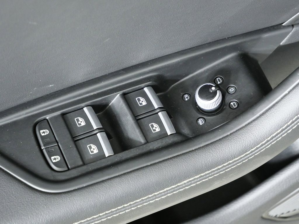 Thumbnail: 2021 Audi A4 - 37